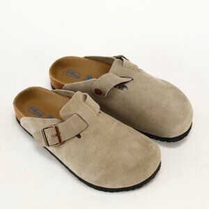 NWT Birkenstock Boston taupe suede mule clogs